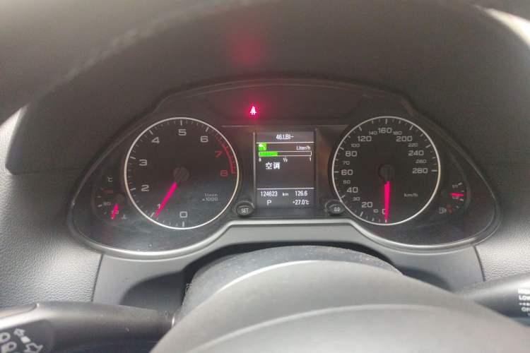 Used Audi Q5 2011 2.0TFSI Comfort Version Instrument Cluster