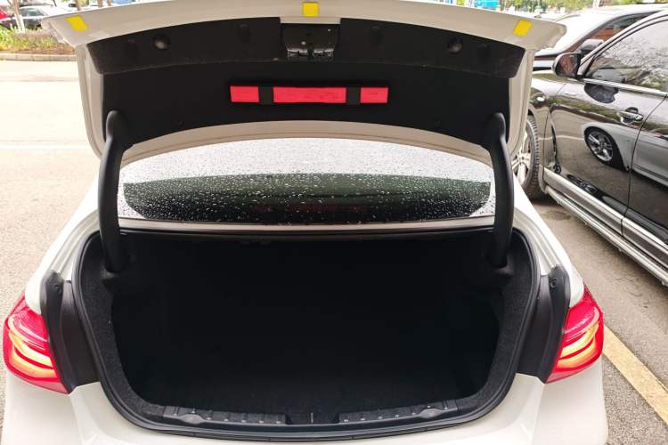 Used BMW 3 Series 2018 320Li Leading Model M Sport Package
