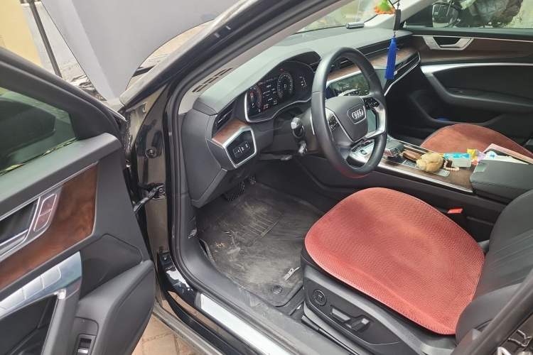 Used Audi A6 2021 allroad quattro Explorer 55 TFSI Prestige Off-Road Model Driver Seat