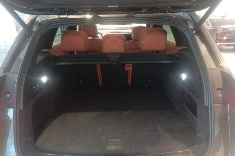 Used Li Auto L7 2025 Ultra Smart Refreshed Edition