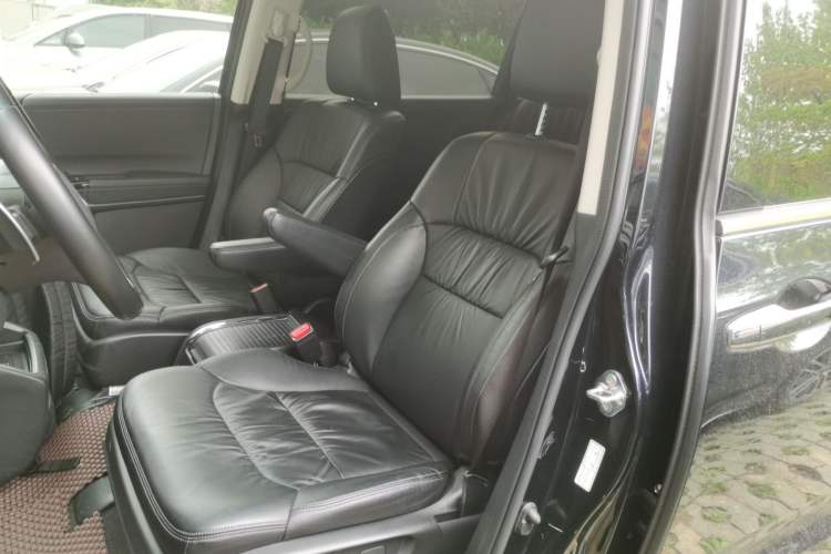 Used Honda Odyssey 2024 2.0L eHEV Sharp·Luxury Edition Left Front Seat