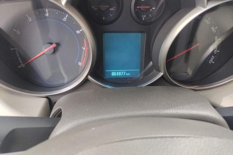 Used Chevrolet Cruze 2015 1.5L Manual Fashion Edition
