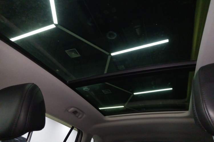 Used Roewe RX5 eMAX 2020 500 PHEV Smart Cabin Flagship Edition