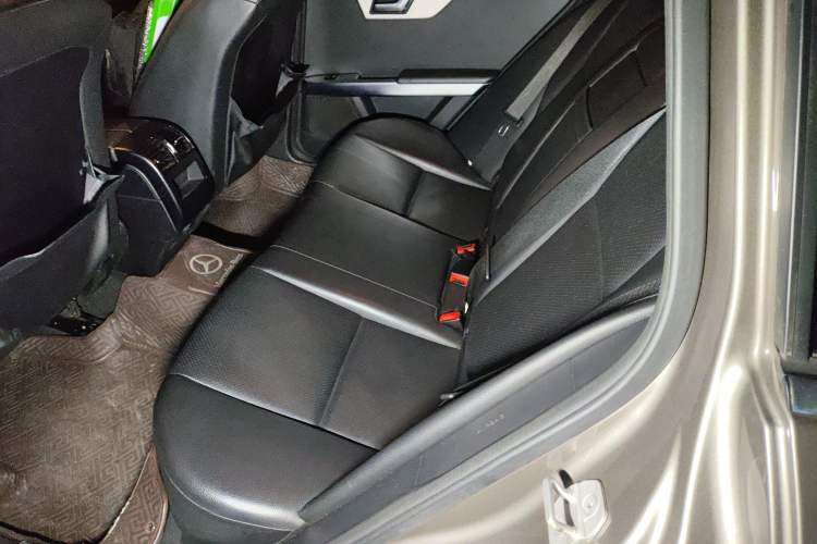 Used Mercedes-Benz GLK-Class 2013 Facelift GLK 300 4MATIC Fashion Edition