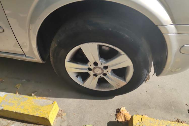 Used Mercedes-Benz Vito 2010 2.5L Elite Edition