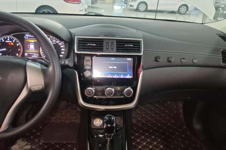 Used Nissan Tiida 2016 1.6L CVT Smart Drive Edition