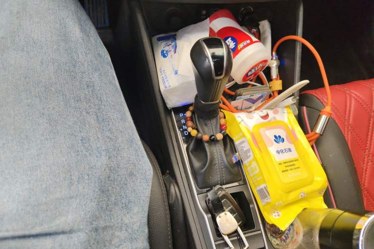 Used Hyundai Tucson 2018 1.6T Dual-Clutch Two-Wheel Drive 15th Anniversary Special Edition Gear Lever