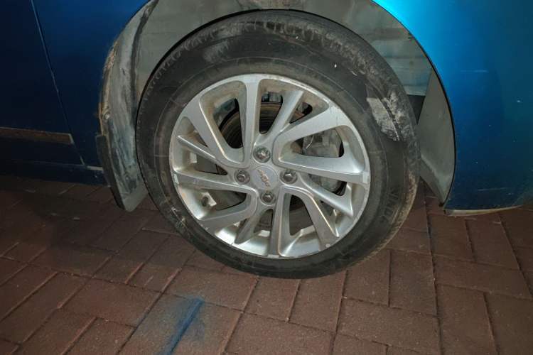 Used Chevrolet Lova RV 2016 1.5L Automatic FunDrive Edition