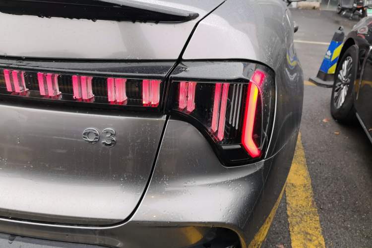 Used Lynk & Co 03 2023 2.0TD DCT JingPro Right Rear Taillight