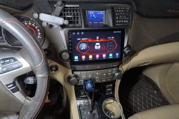 Used Toyota Highlander 2012 2.7L Two-Wheel Drive 7-Seater Luxury Edition Audio And AC Panel