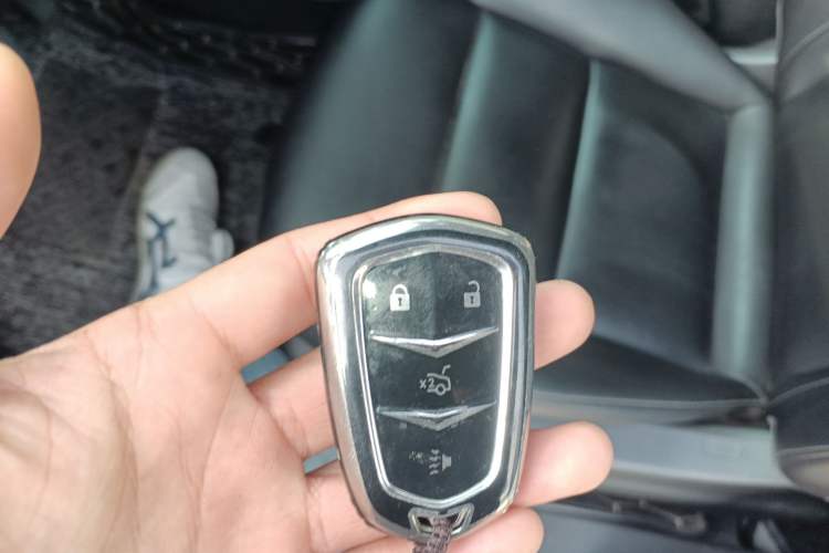 Used Cadillac XT4 2018 28T Two-Wheel Drive Leading Version Vehicle Key