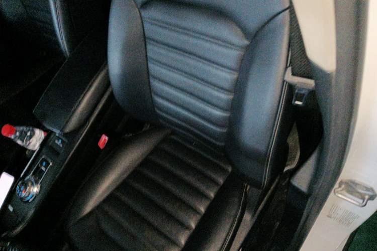 Used Ford Mondeo 2018 EcoBoost 180 Smart Control Fashion Model China V Standard
