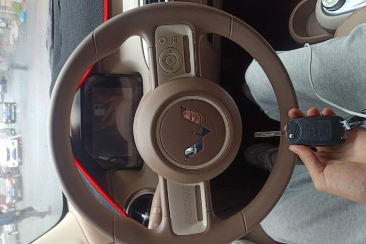 Used Wuling Hongguang MINIEV 2025 Four-Door Version Advanced Edition