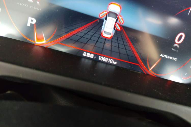 Used Zotye T600 2016 Sport Edition 2.0T DCT Prestige Model Odometer Close Up