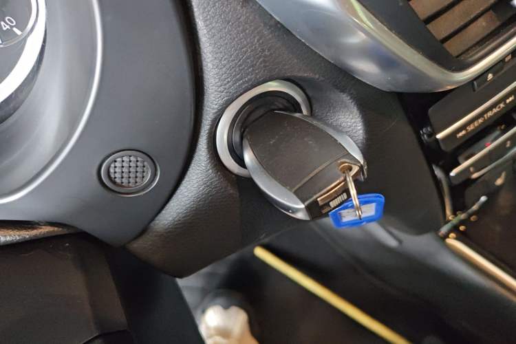 Used Infiniti QX30 2017 1.6T Two-Wheel Drive Fashion Edition Vehicle Key