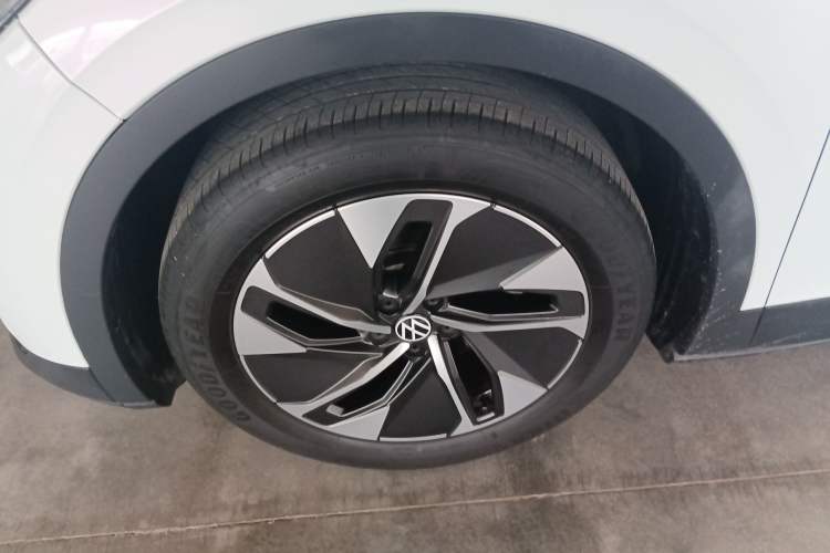 Used Volkswagen ID.4 CROZZ 2022 Standard Range PURE Edition