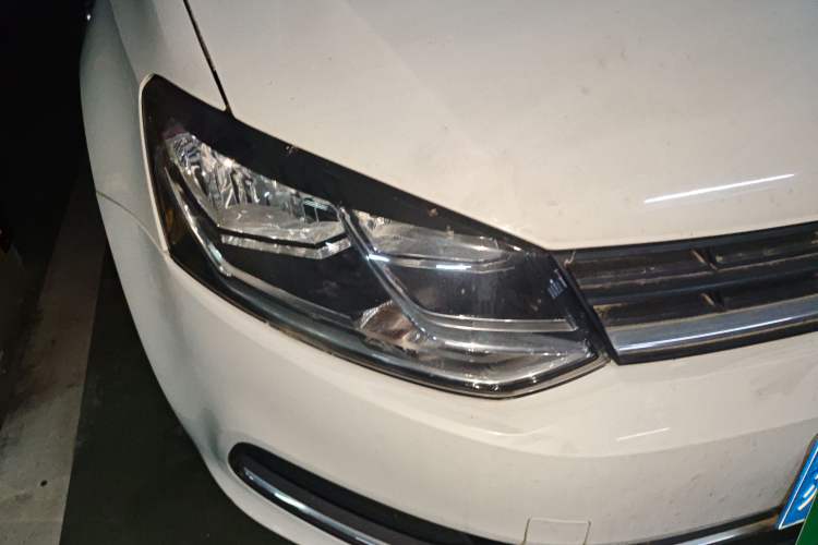 Used Volkswagen Polo 2016 1.6L Automatic Comfort Model
