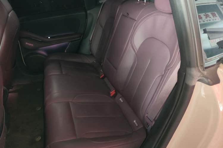 Used Nio ET5 2022 75 kWh