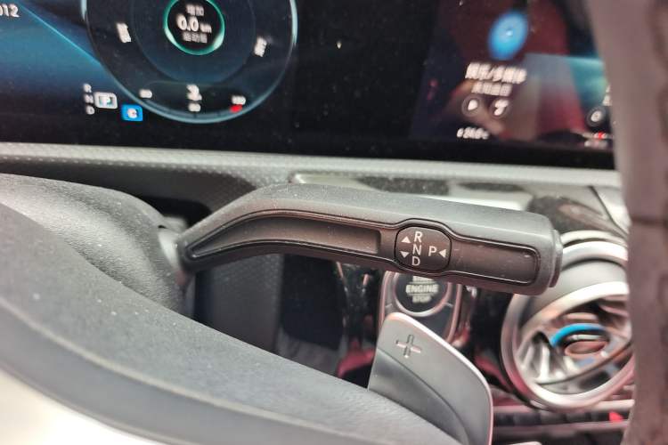 Used Mercedes-Benz A-Class 2022 Second Facelift A 200 L Sport Sedan Fashion Version