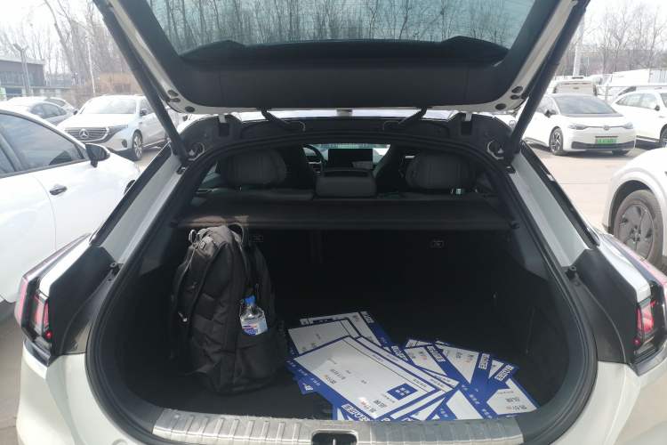 Used Zeekr 001 2023 WE Edition 86 kWh