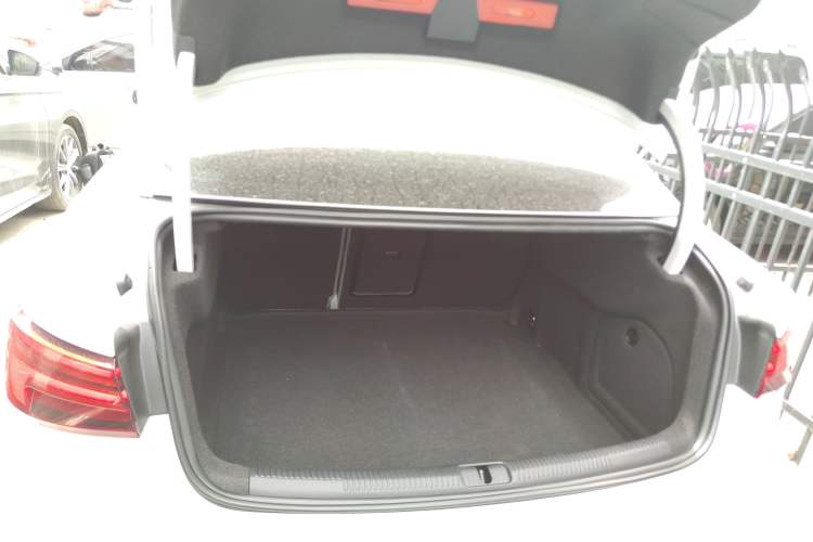 Used Audi A3 2020 Limousine 35 TFSI Fashion Edition China VI Emission Standard
