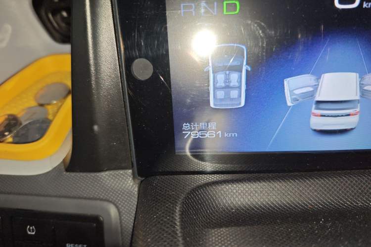 Used Wuling Hongguang MINIEV 2021 Macaron Premium Model – Lithium Iron Phosphate Odometer Close Up