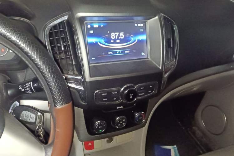 Used HYOSOW H3 2016 H3F 1.5L Manual Luxury Model
