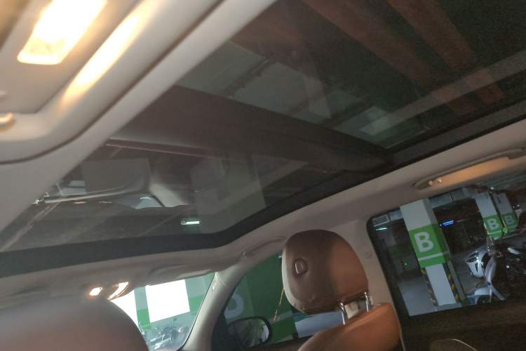 Used Mercedes-Benz GLE 2024 GLE 350 4MATIC Stylish Model
