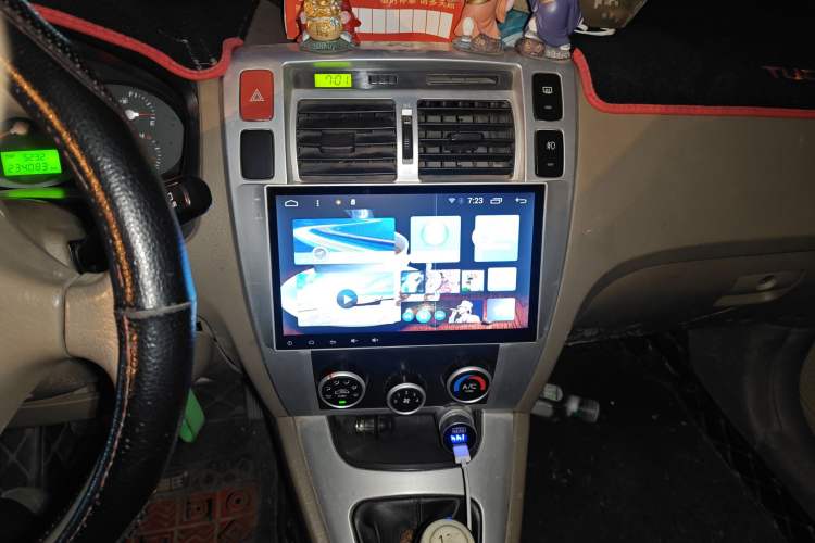 Used Hyundai Tucson 2009 2.0L Manual Two-Wheel Drive Fashion Edition