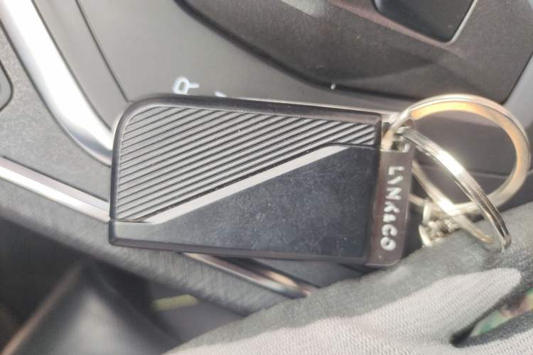 Used Lynk & Co 05 2020 2.0TD Two-Wheel Drive Shine Halo