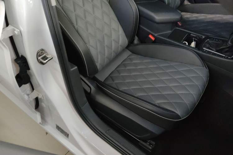 Used Volkswagen Sagitar 2023 300TSI DSG Excellence Edition