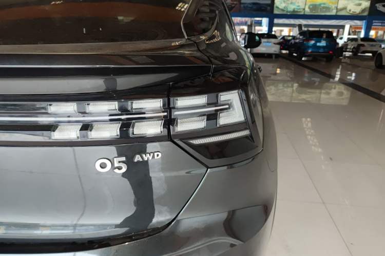 Used Lynk & Co 05 2020 2.0TD Four-Wheel Drive HypeHalo
