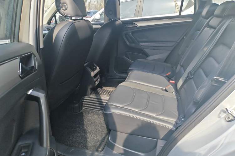 Used Volkswagen Tiguan L 2018 330TSI Automatic Two-Wheel Drive Comfort Edition