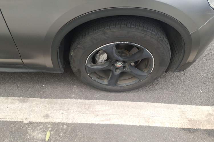 Used Alfa Romeo Stelvio 2017 2.0T 200HP Elite Edition
