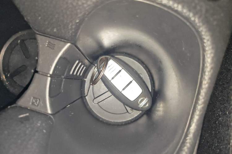 Used Nissan X-Trail 2019 2.0L CVT Smart Connect Comfort Edition 2WD Vehicle Key