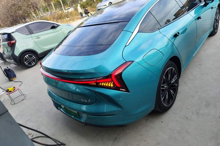 Used NETA S 2022 Extended-Range Version 1160 km Range Rear-Wheel Drive Mid-Grade