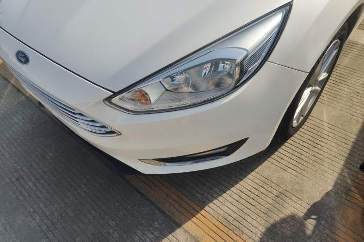 Used Ford Focus 2017 Sedan 1.6L Automatic Fashion Edition Smart Drive Version