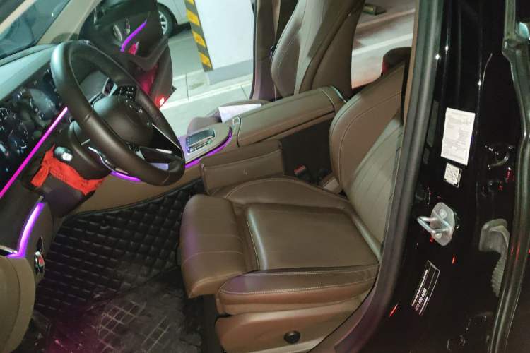 Used Mercedes-Benz E-Class 2023 Facelift E 260 L