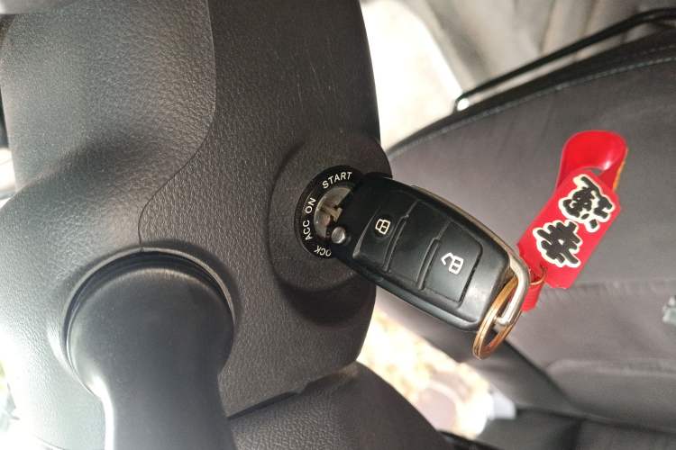 Used JAC Refine M3 2019 IKEA Edition 1.6L Luxury Model