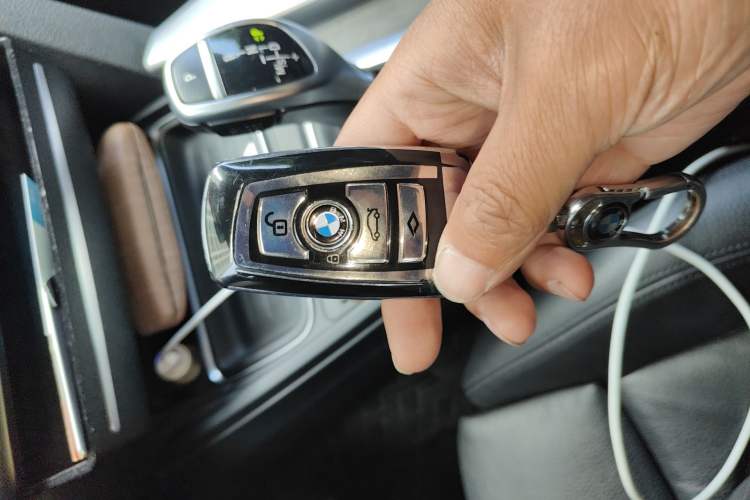 Used BMW 3 Series 2014 328i M Sport Edition Vehicle Key