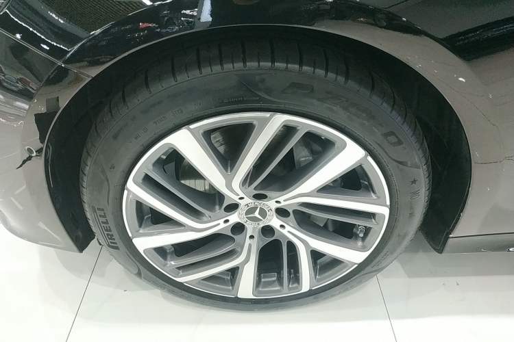 Used Mercedes-Benz E-Class 2024 E 300 L Stylish Model
