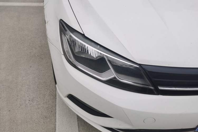 Used Volkswagen Lamando 2017 280TSI DSG Comfort Edition
