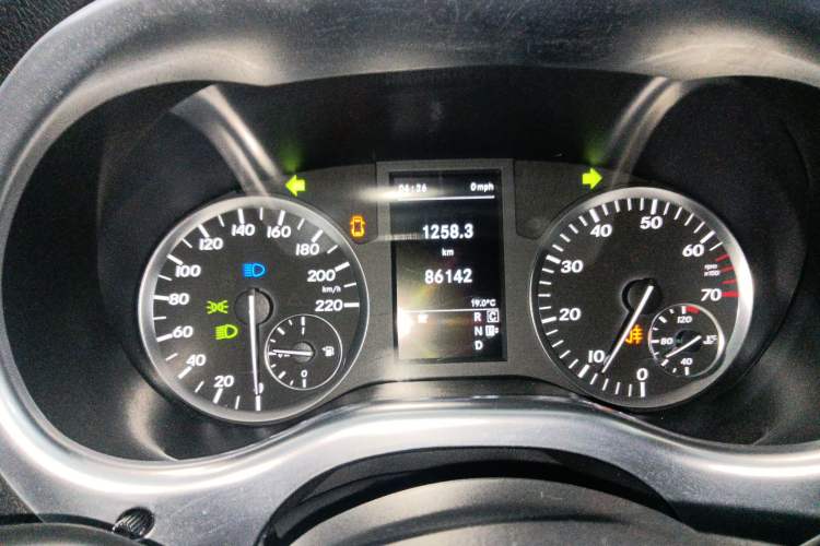 Used Mercedes-Benz Vito 2016 2.0T Elite Edition
