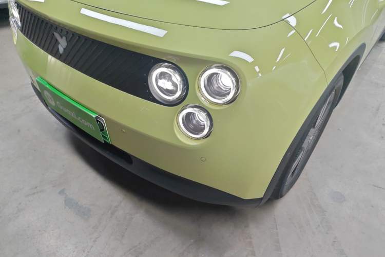 Used firefly firefly 2025 Illuminated Edition