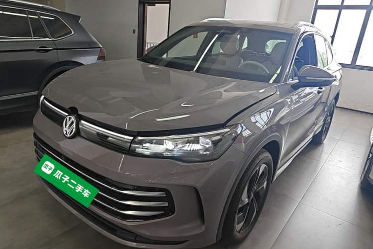 Used Volkswagen Tiguan L 2024 PRO 330TSI Two-Wheel Drive Smart Edition