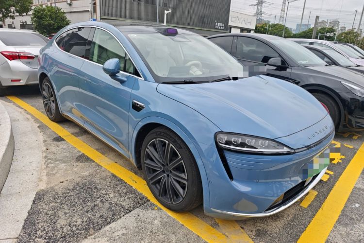 Used Hima Luxeed R7 2024 All-Electric 667 km Max