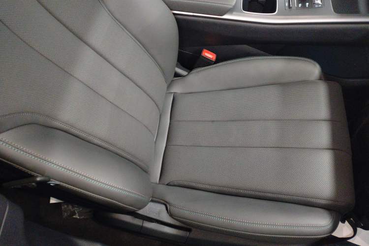 Used BYD Song Pro New Energy 2025 Second-Generation Intelligent Driving Version DM-i 115KM Excellence Edition Right Front Seat