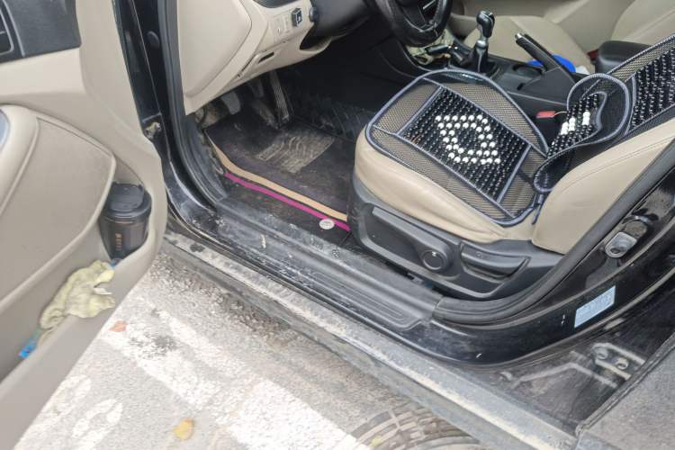 Used Kia K5 2015 2.0L Manual GL