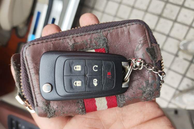 Used Buick GL8 2014 3.0L GT Luxury Business Haoya Edition