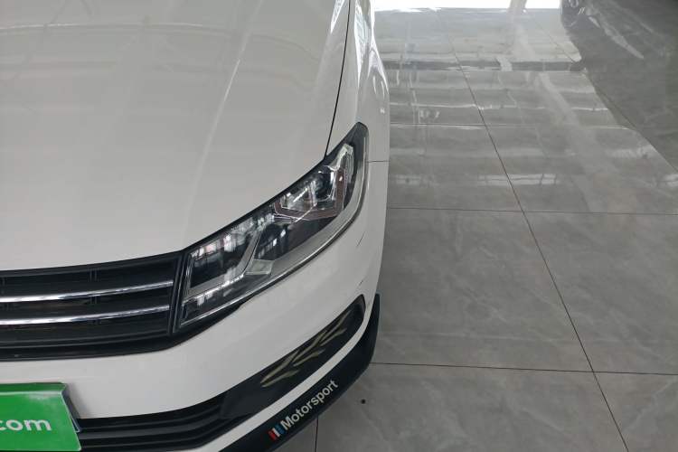 Used Volkswagen Santana 2019 1.5L Manual Fashion Edition China VI Standard Left Front Headlight